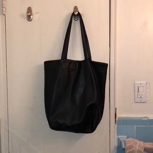 BAGGU black leather tote bag
